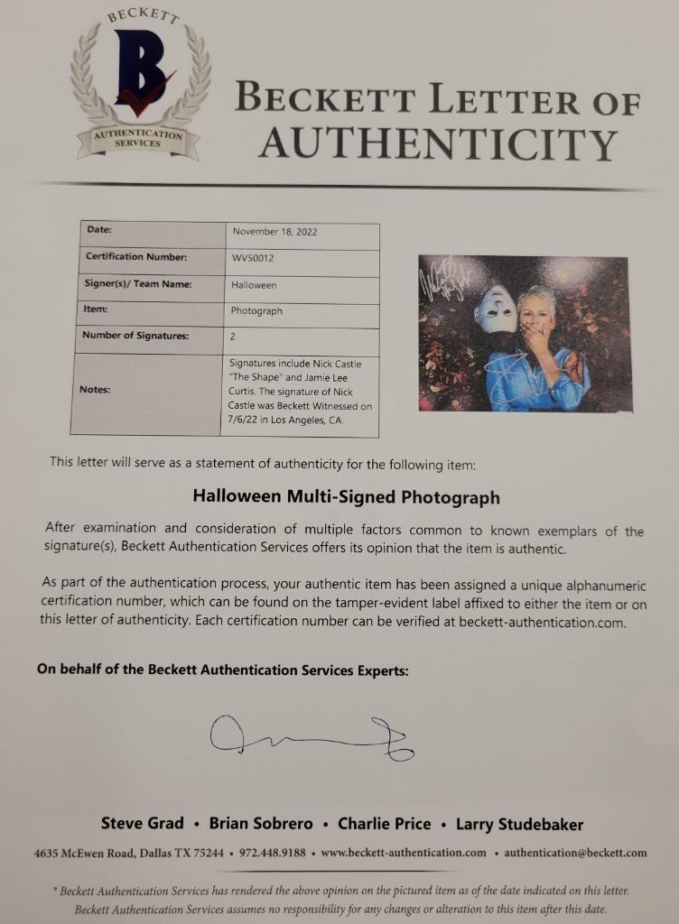 Jamie Lee Curtis & Nick Castle signed Halloween 11x14 Photo autograph ~ BAS LOA