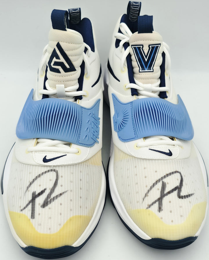 Giannis Auto Signed 2021 (PE) Promo Nike Zoom Freak 3 Game Shoes Size 17 Beckett