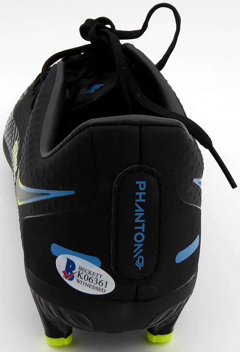 Mason Mount Signed Black Nike Phantom Cleat Shoe Chelsea F.C. Size 9 Beckett