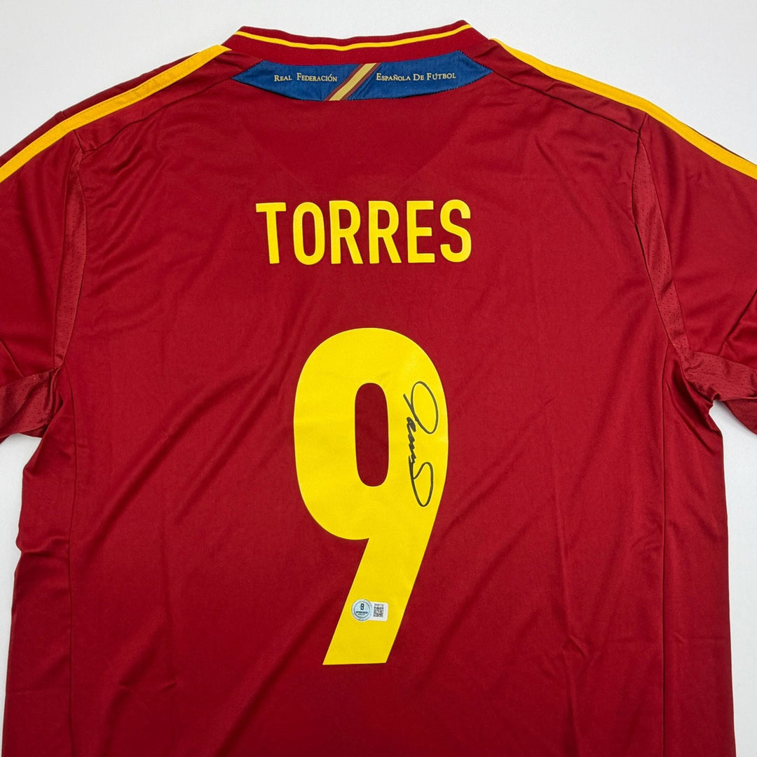 Autographed/Signed Fernando Torres Spain Red Soccer Jersey Beckett COA #2