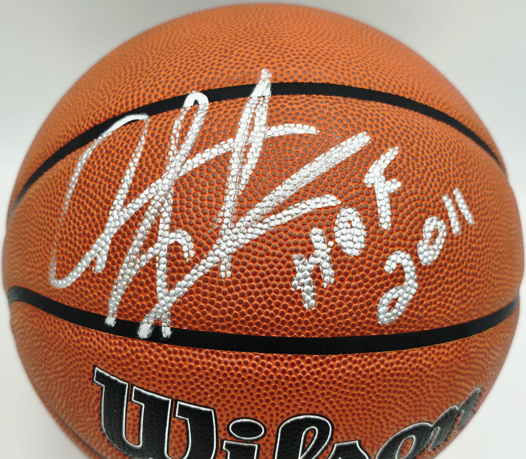 Dennis Rodman Auto Authentic Indoor/Outdoor Basketball Bulls "HOF 2011" Beckett