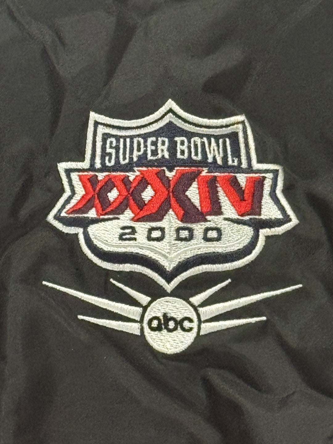 Super Bowl XXXVI 2002 Windbreaker Jacket Black Red Hooded Pullover NFL Sz Small