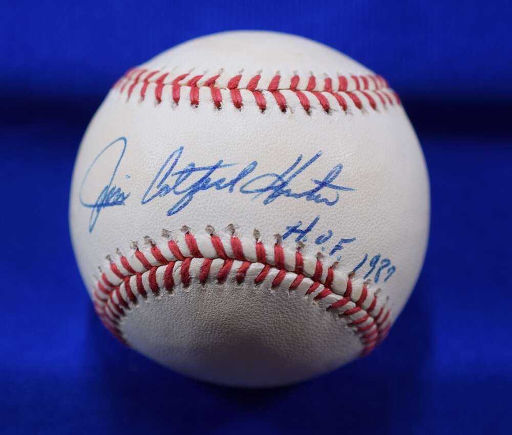 Jim Catfish Hunter Beckett BAS Autograph American Lea Signed Baseball HOF 1987