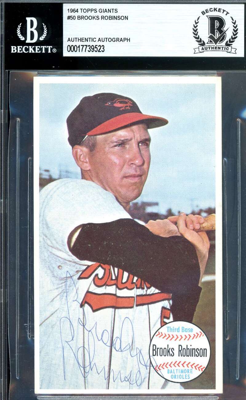Brooks Robinson Beckett BAS Signed 1964 Topps Giants Autograph