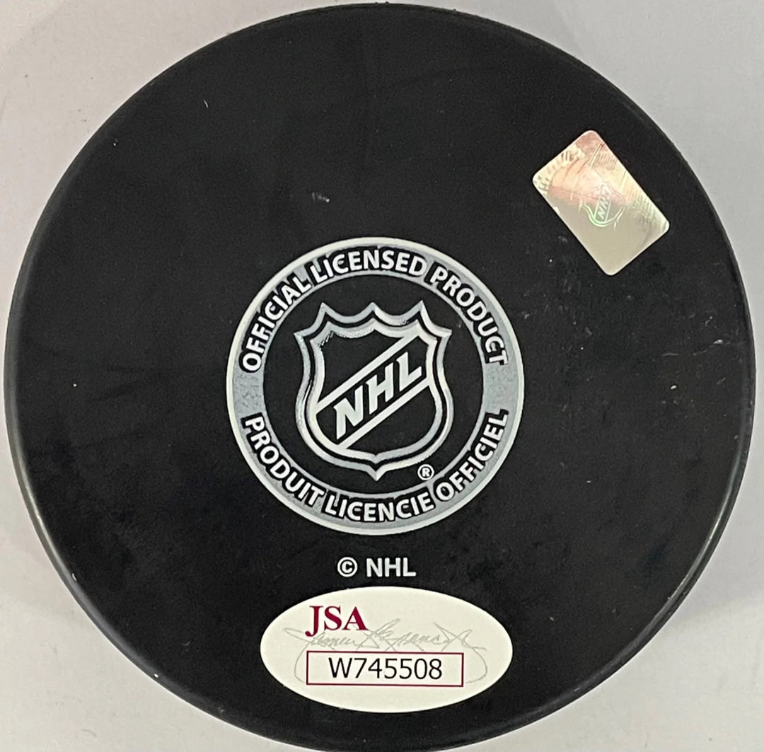 Bobby Hull Autographed Official Chicago Blackhawks Puck (JSA)