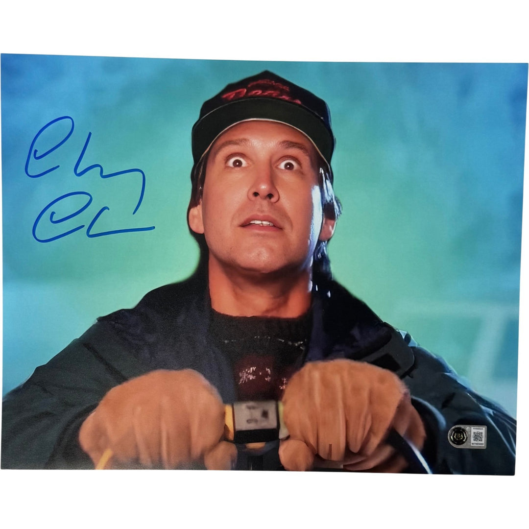 Chevy Chase Autographed Christmas Vacation 11x14 Photo Beckett Witness 57955