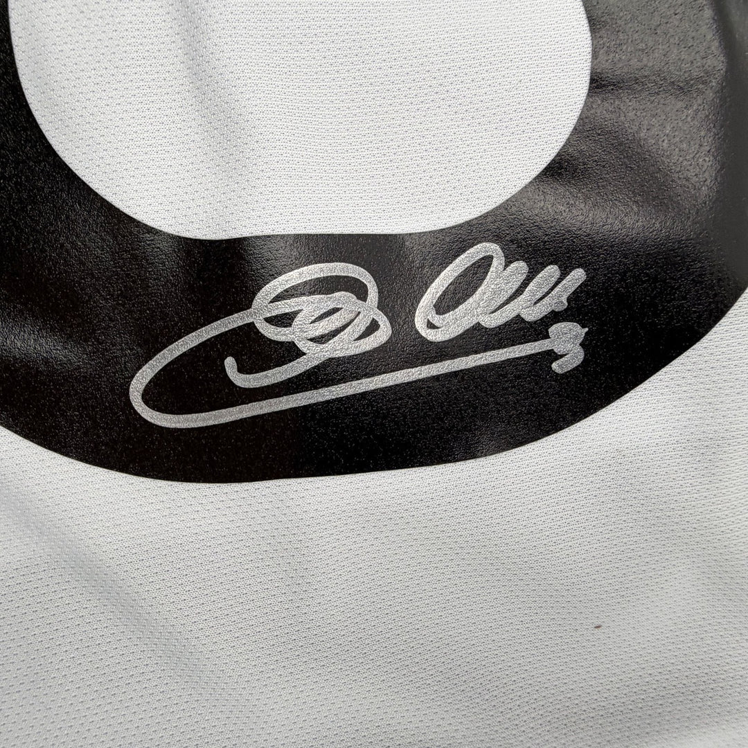 Autographed/Signed Giorgio Chiellini Juventus White Soccer Jersey Beckett COA