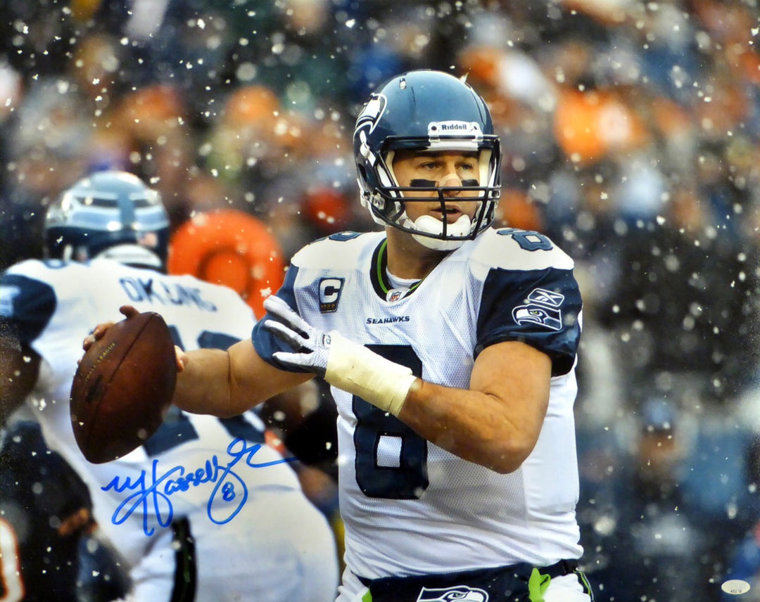 Matt Hasselbeck Autographed Signed Seattle Seahawks 16x20 Photo MCS Holo