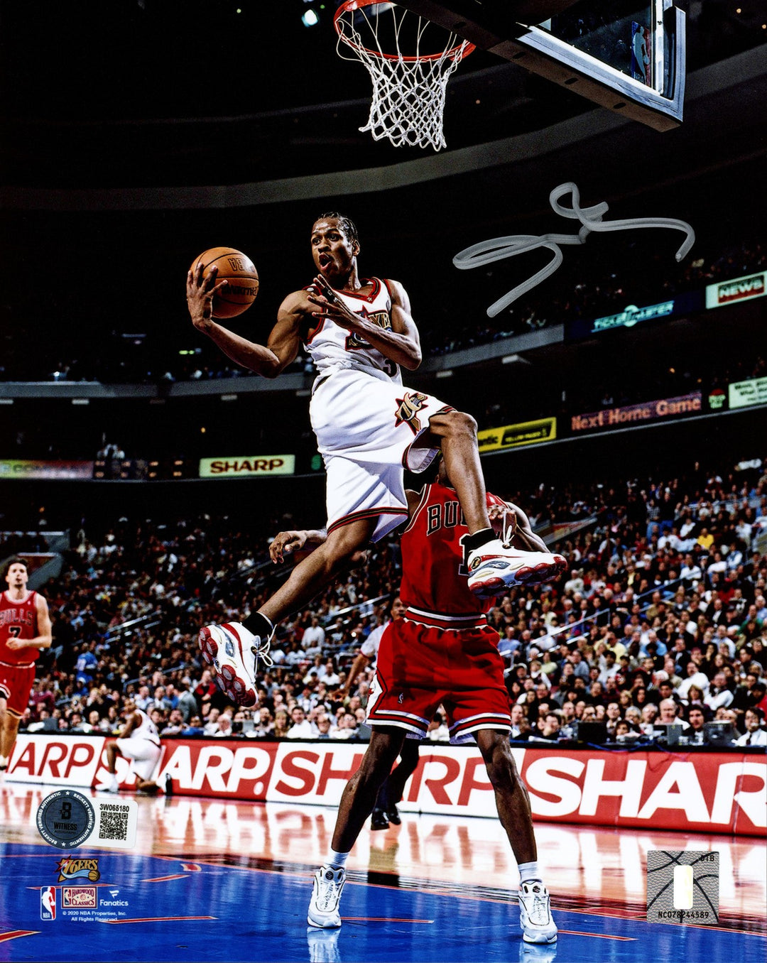 Allen Iverson Signed 8x10 Photo Philadelphia 76ers Beckett Wit