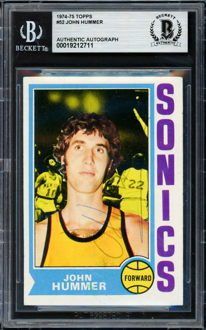 John Hummer Signed 1974-75 Topps Card 52 Seattle Supersonics Beckett