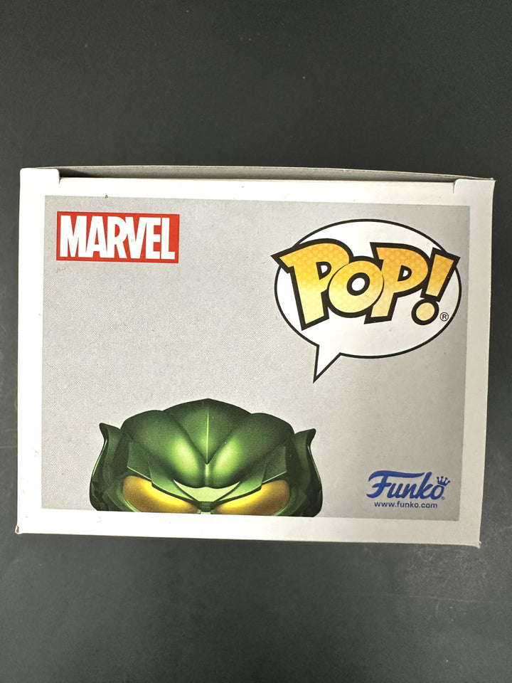 Willem Dafoe signed Green Goblin Funko Pop! Spider-Man autograph (C) Beckett BAS
