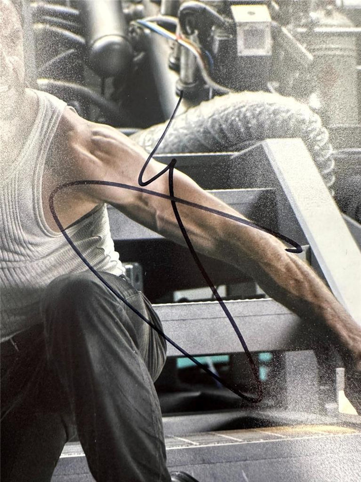 Hugh Jackman signed Wolverine 11x14 photo autograph ~ JSA COA