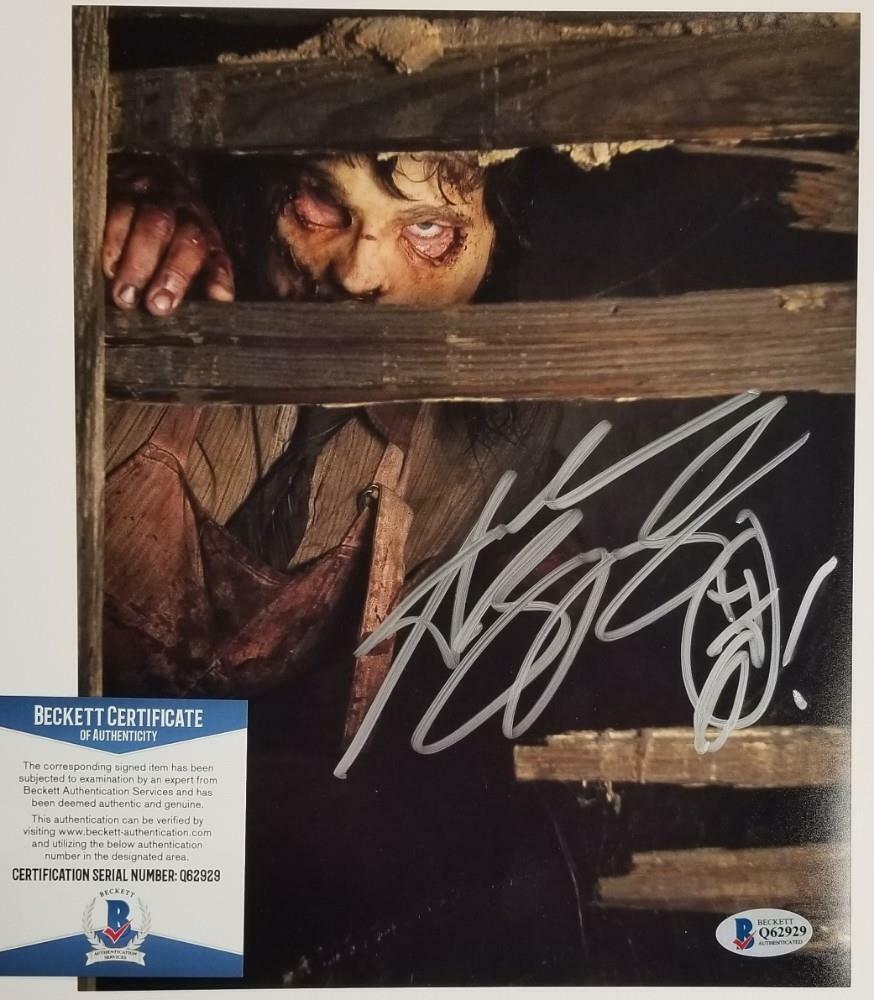 Andrew Bryniarski signed Texas Chainsaw Massacre 8x10 Photo #9 ~ Beckett BAS COA