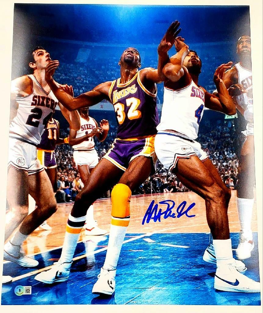 Magic Johnson autograph signed 16x20 Photo #2 vs Erving ~ Beckett BAS Holo
