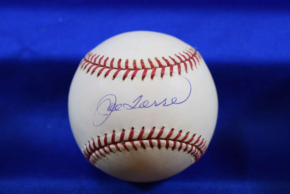 Joe Torre PSA DNA Autograph 2001 World Series Signed Baseball