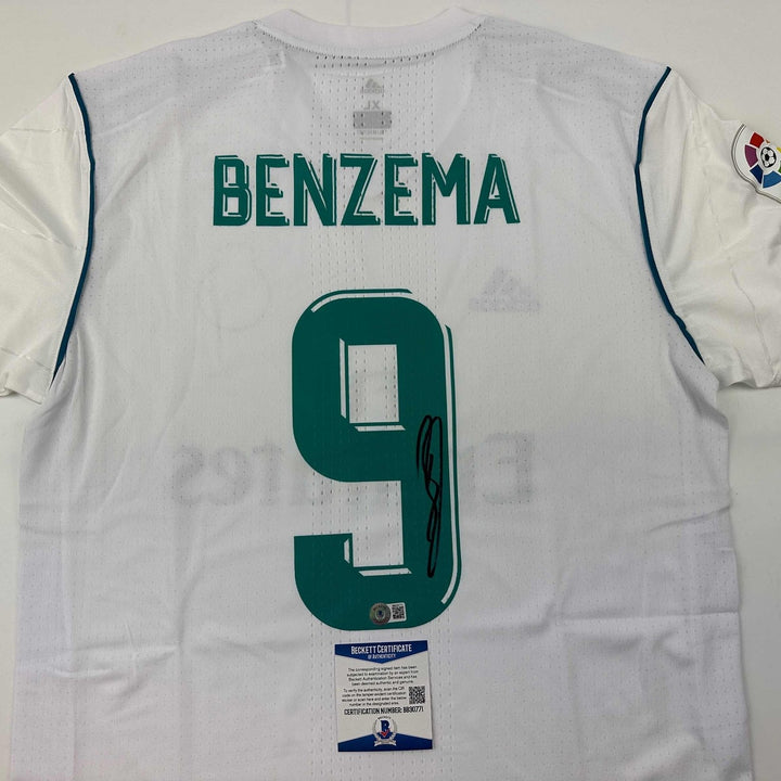 Autographed/Signed Karim Benzema Real Madrid 17-18 White Jersey Beckett COA