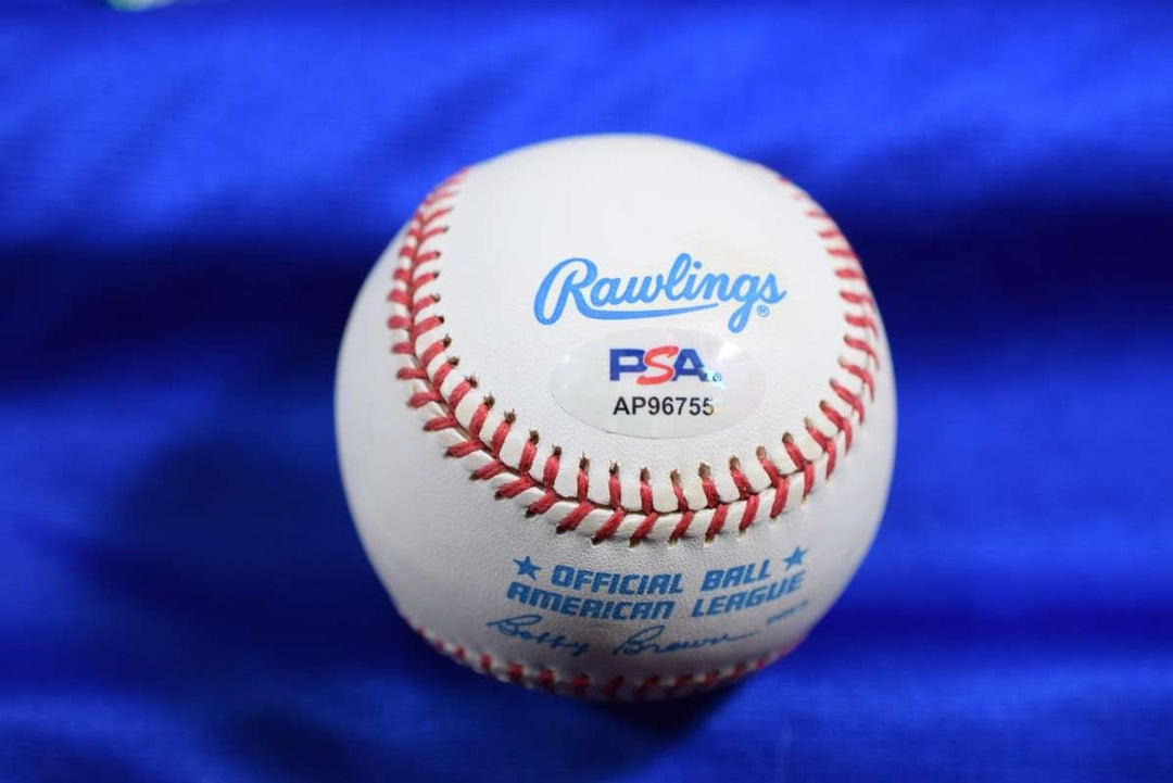 Frank Robinson PSA DNA Autograph American League OAL Signed Baseball Orioles