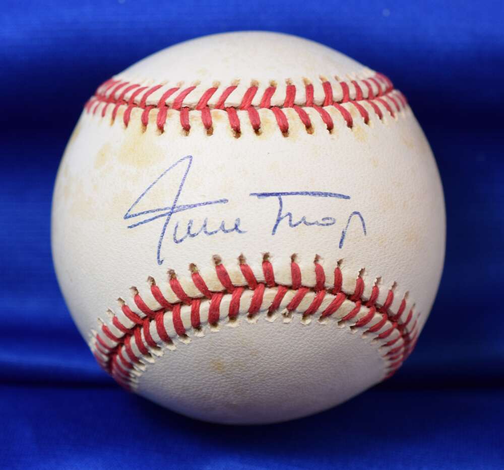 Willie Mays Beckett BAS Autographed National League Signed Baseball