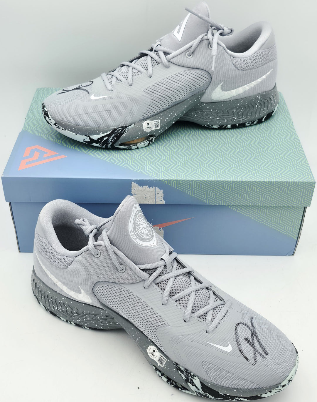 Giannis Antetokounmpo Auto Grey Nike Zoom Freak 4 Shoes Bucks Size 16 Beckett
