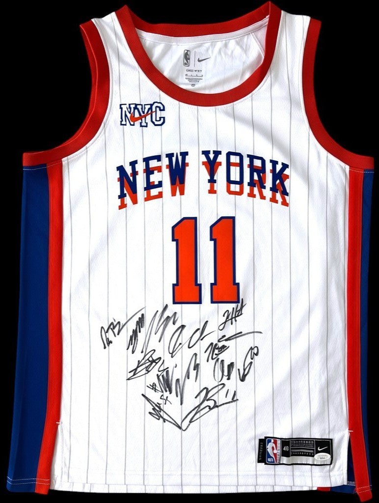 2026 NEW YORK KNICKS TEAM SIGNED NIKE BASKETBALL JERSEY JALEN BRUNSON HART + JSA