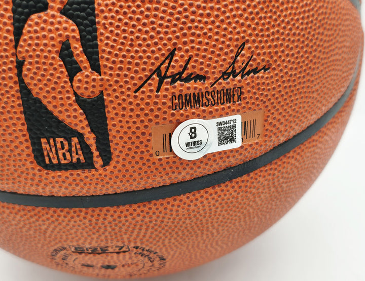 Julius "Dr. J" Erving Auto Authentic Series Indoor Outdoor Basketball 76ers BAS