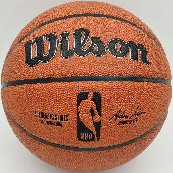 Allen Iverson Auto Authentic Series Indoor/Outdoor Basketball 76ers Beckett Wit