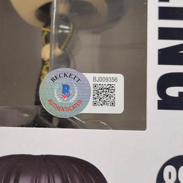 Meng'er Zhang signed Marvel Xialing Funko Pop! Shang-Chi autograph Beckett BAS