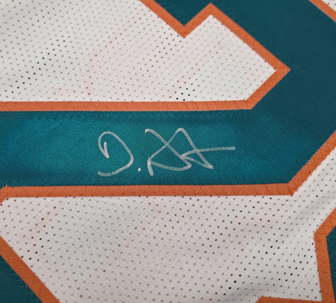 Miami Dolphins De'Von Achane Signed White Jersey Beckett Witness