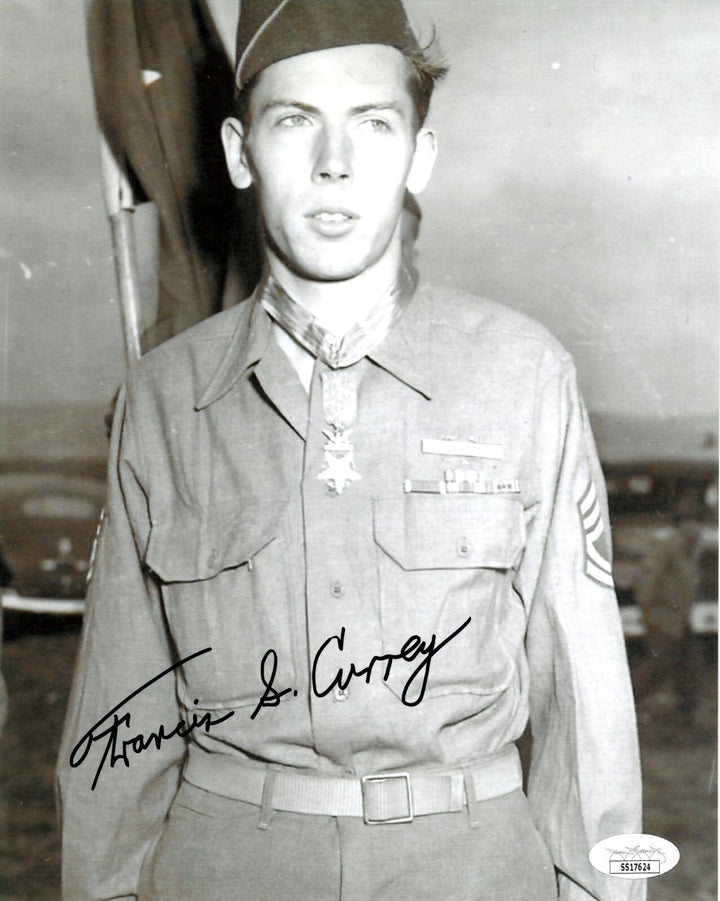 Francis S. Currey signed WWII Medal of Honor/Battle of the Bulge 8x10 Photo- JSA