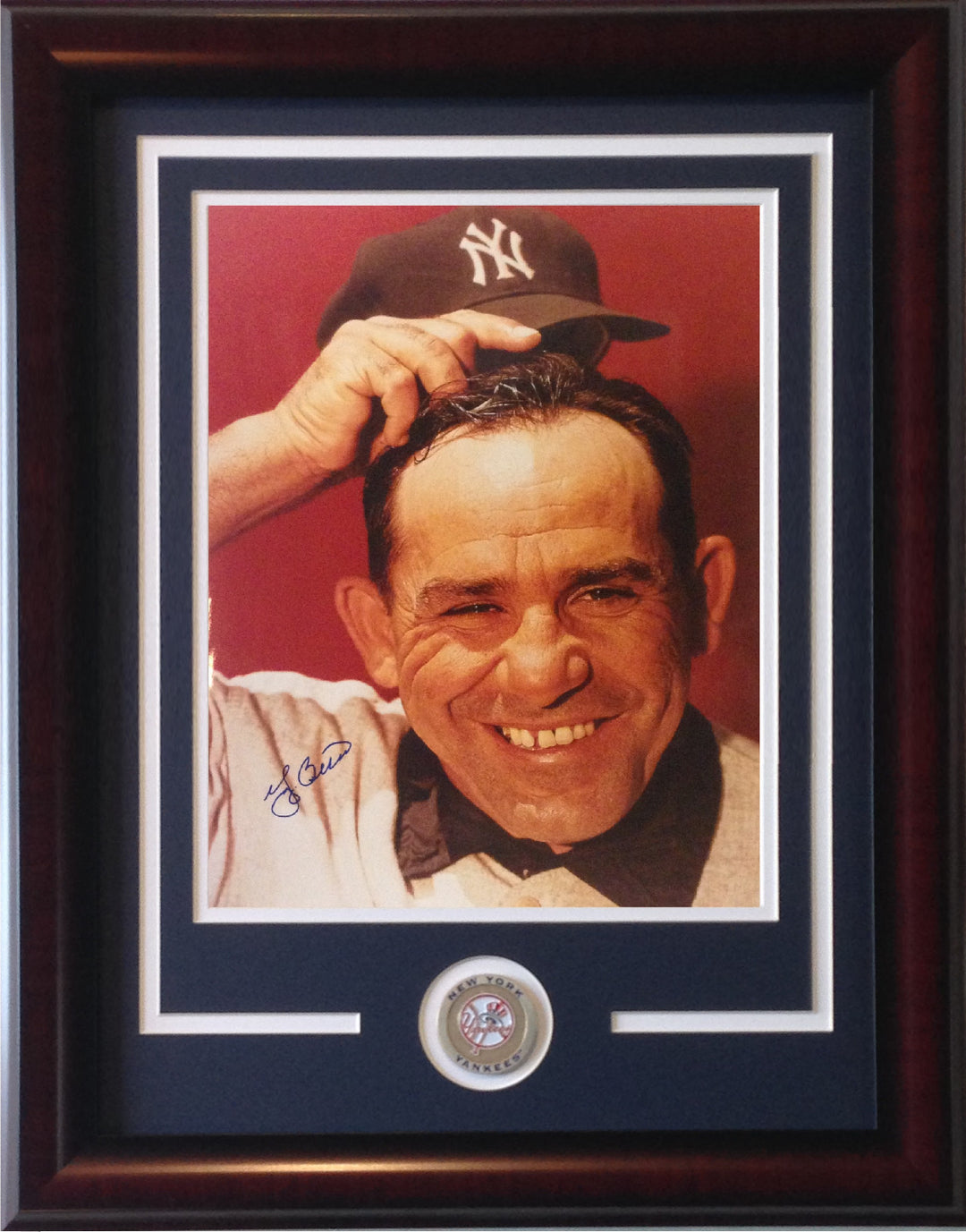 Yogi Berra Yankees signed 10x14 photo scratch head framed coin 1957 HOF CBM COA
