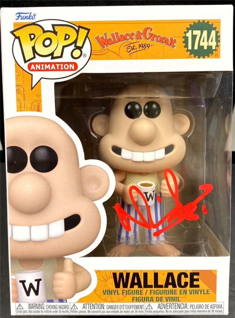 Creator Nick Park signed Wallace & Gromit Funko Pop! #1744 autograph Beckett BAS