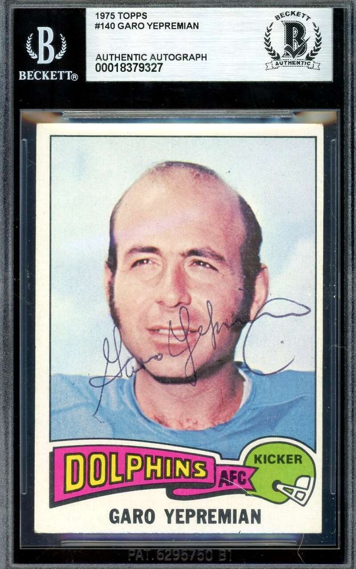 Garo Yepremian Beckett BAS Signed 1975 Topps Autograph