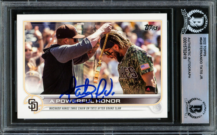 Fernando Tatis Jr. Signed 2022 Topps Card #648 San Diego Padres Beckett