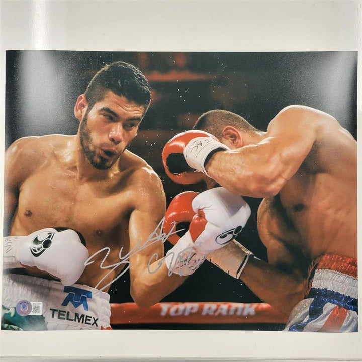 Gilberto Ramirez "Zurdo" signed 11x14 Photo WBO Boxing Champ ~ Beckett BAS COA