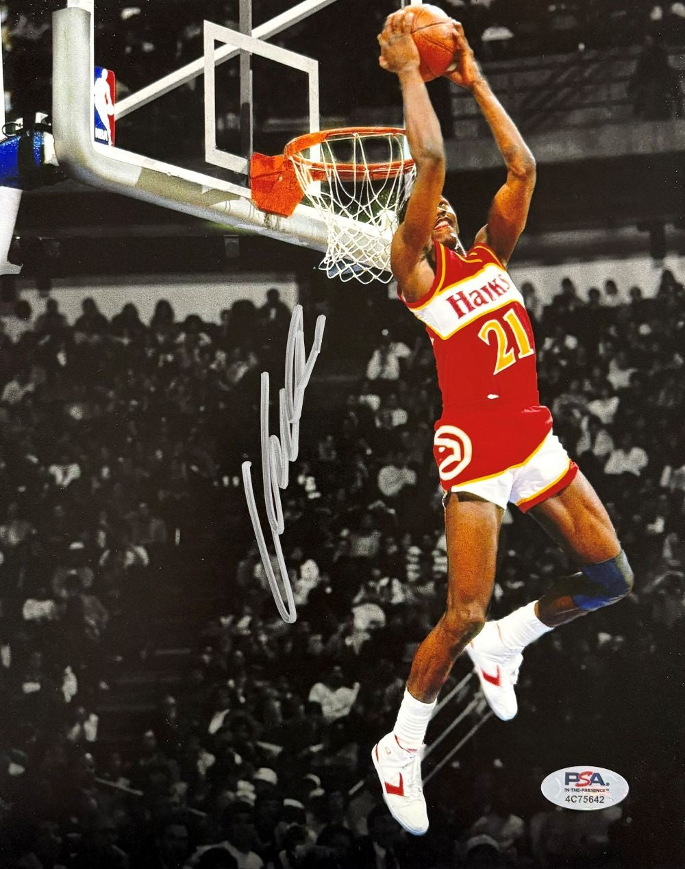 Dominique Wilkins Signed 8x10 Atlanta Hawks Spotlight Reverse Dunk PSA/DNA