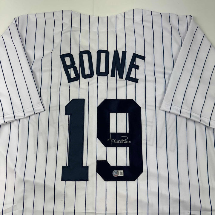 Autographed/Signed Aaron Boone New York Pinstripe Jersey Beckett COA