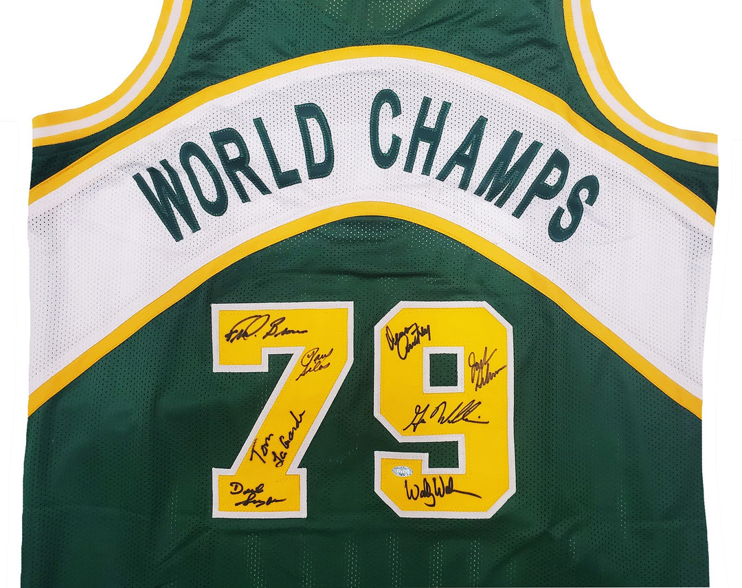 1978-79 NBA Champ Supersonics Auto Green Jersey 8 Sig Fred Brown Gus Williams