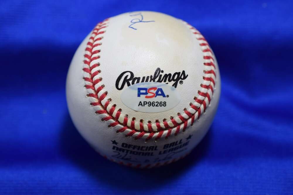 Buck Leonard PSA DNA Autographed National League ONL Signed Baseball