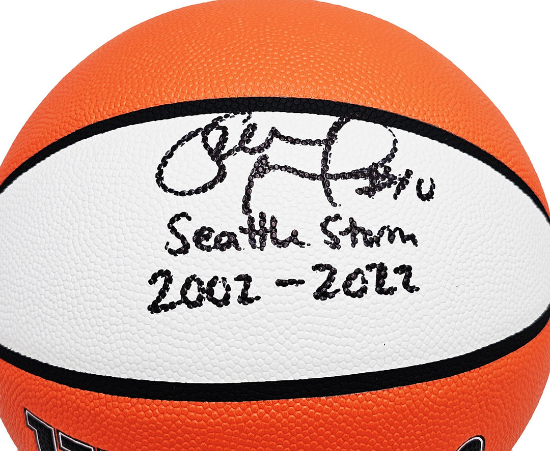 Sue Bird Auto Authentic White Panel I/O Basketball Storm 2002-2022 Beckett