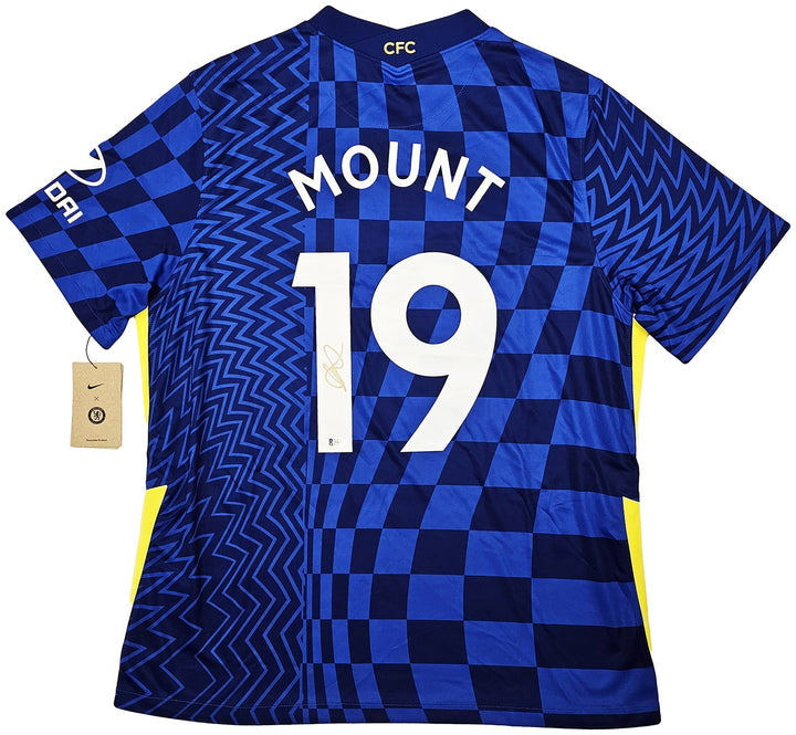 Chelsea F.C. Mason Mount Signed Blue Nike Jersey Size XL in Gold Beckett