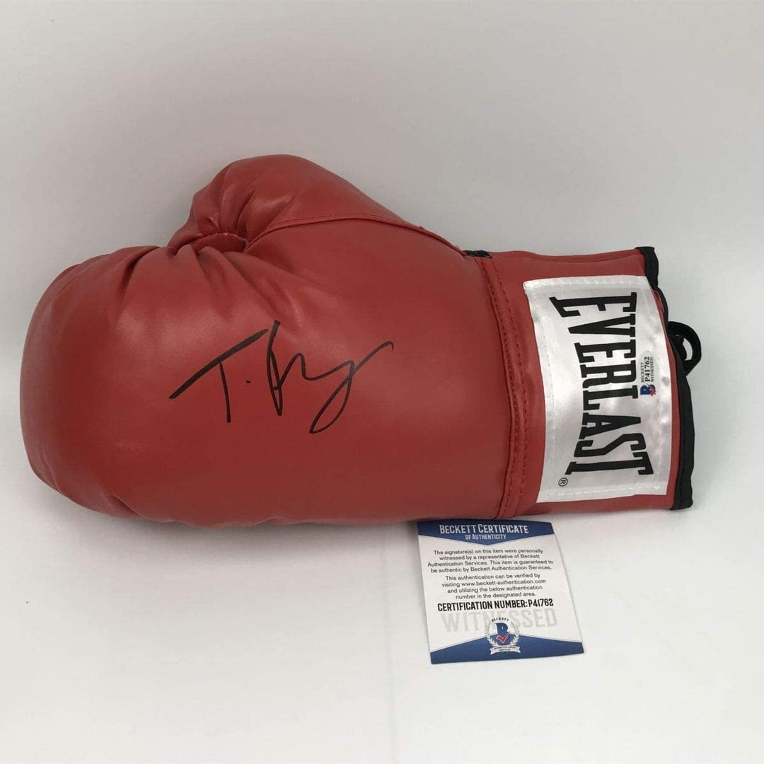 Autographed/Signed Tyson Fury Red Everlast Boxing Glove Beckett COA Auto