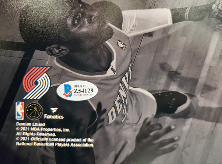 Damian Lillard Signed Framed 16x20 Photo Portland Trail Blazers Beckett BAS