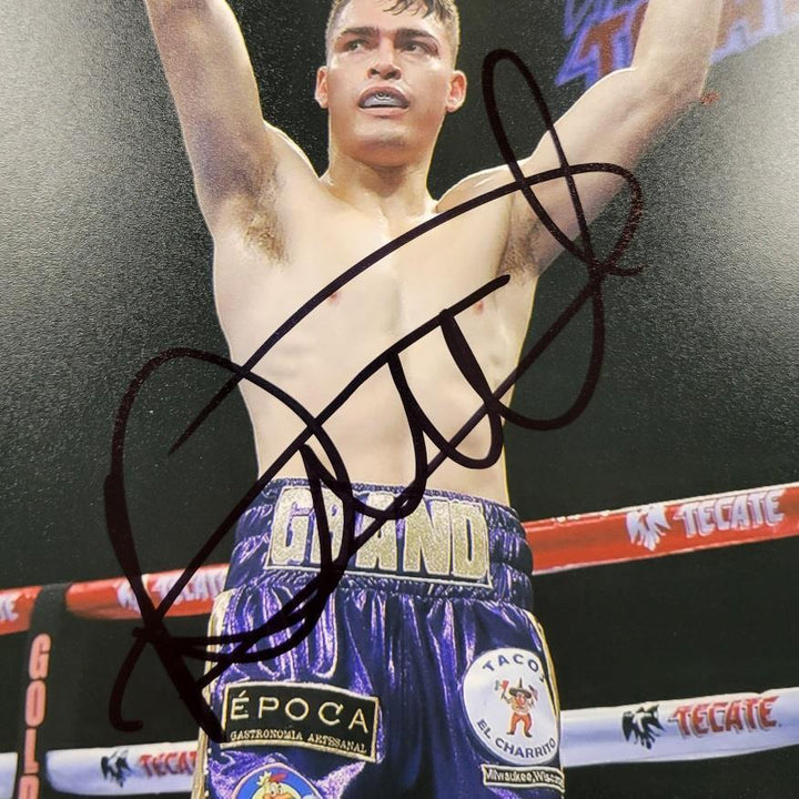 Oscar Duarte signed Boxing 8x10 photo #5 autograph ~ Beckett BAS Holo