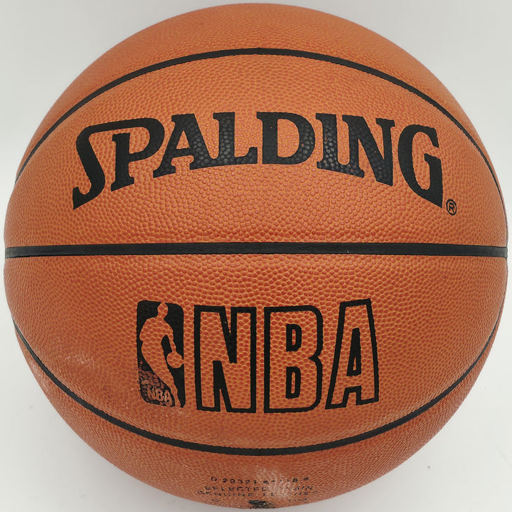 George Gervin Auto Spalding NBA Leather Game Basketball Spurs Iceman 44 Beckett