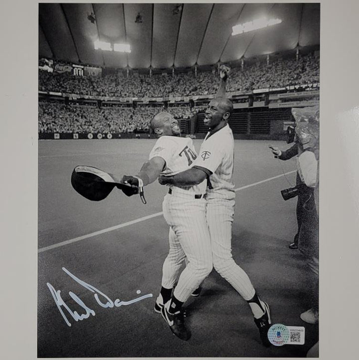 Chili Davis signed Twins 8x10 photo #2 autograph (A) ~ BAS Beckett Witness Holo