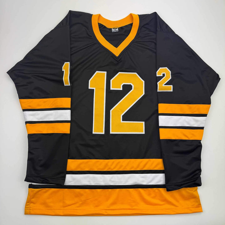 Autographed/Signed Adam Oates "HOF 12" Boston Black Hockey Jersey Beckett COA
