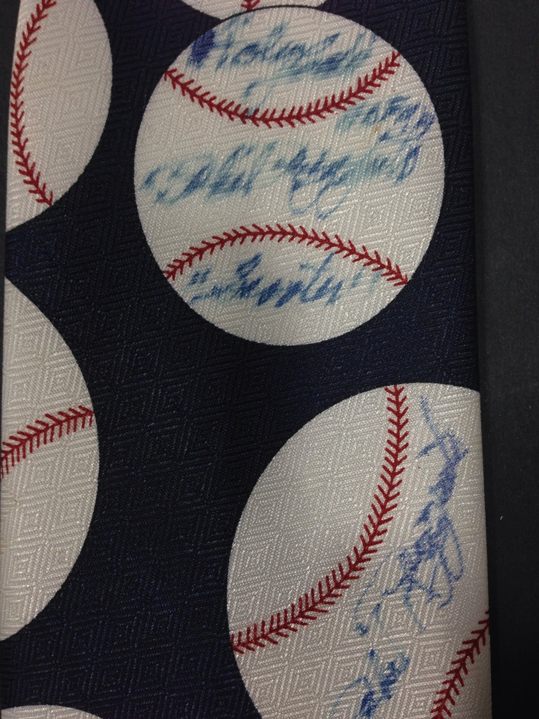 Phil Rizzuto Signed Baseball Tie Ins Mvp 1950 Hof 94 Scooter Autograph Cbm Coa