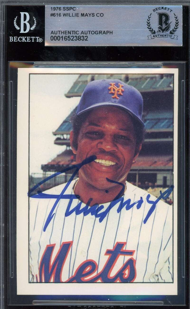 Willie Mays Beckett BAS Signed 1975 SSPC Autograph