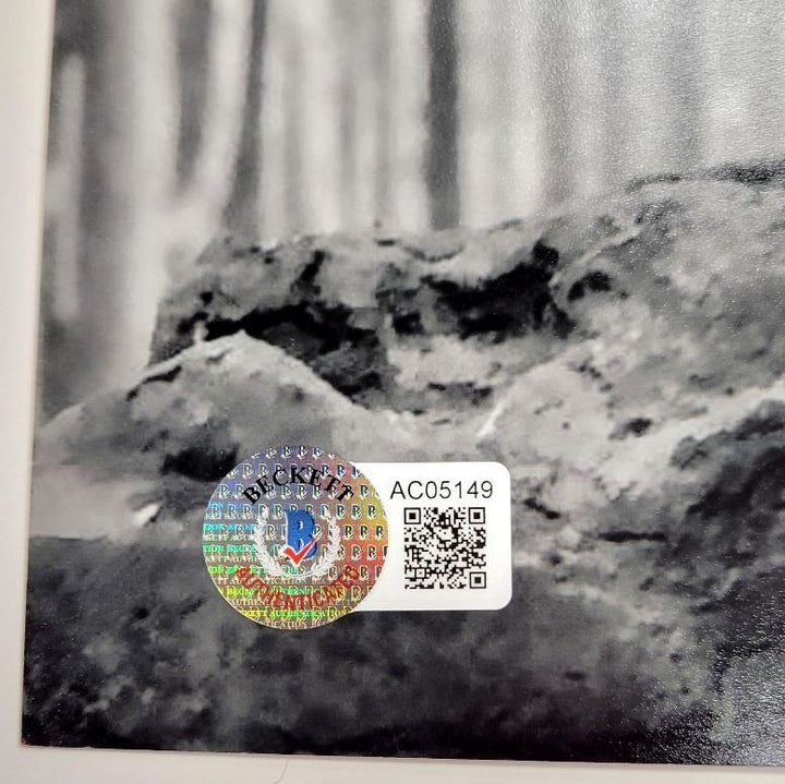 Matt Damon signed Saving Private Ryan 11x14 photo autograph ~ Beckett BAS Holo