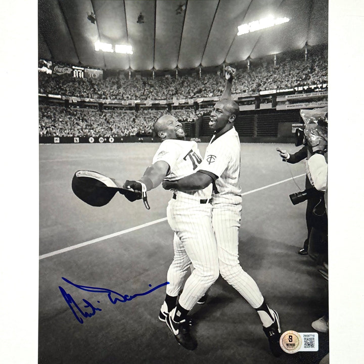 Chili Davis signed 1991 World Series 8x10 photo w/ Kirby Puckett ~ BAS Beckett